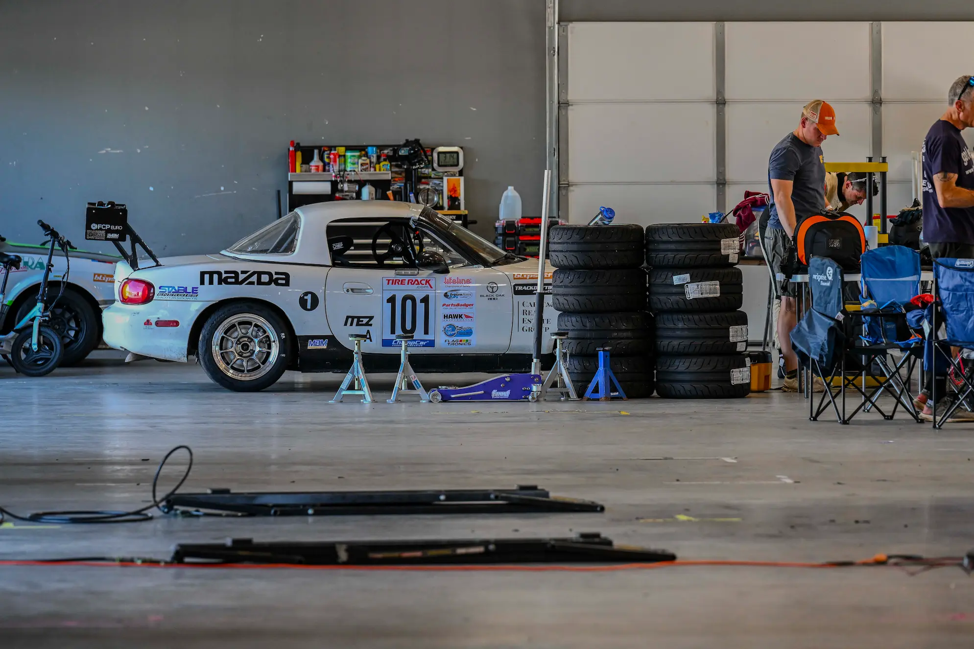 ChampCar Endurance Series racing photo